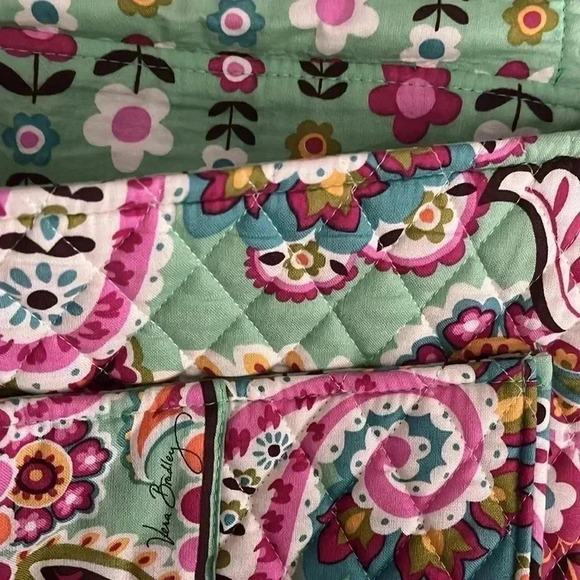 Vera Bradley  Crossbody Messenger "Tutti Frutti" Retired Patterns Bag - Picture 7 of 12